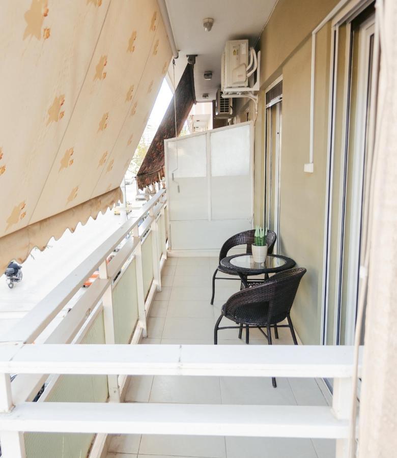 Best House, Ellinou Stratiotou, Ayia, Patra Экстерьер фото